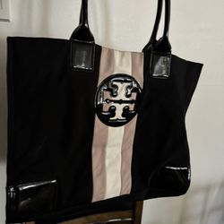 💕🍀Tory Burch Tote Bag In Excellent Condition 