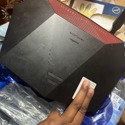Nighthawk Pro Gaming Router Only Used Once 