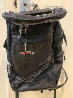 Nice backpack available 95134