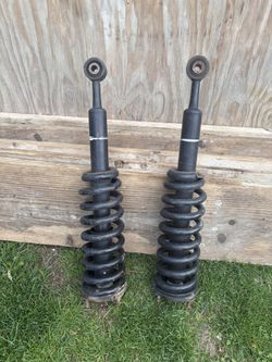 2016 Toyota Tundra Shocks