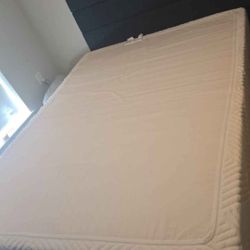 QUEEN Bed Frame And Memory Foam Mattress 