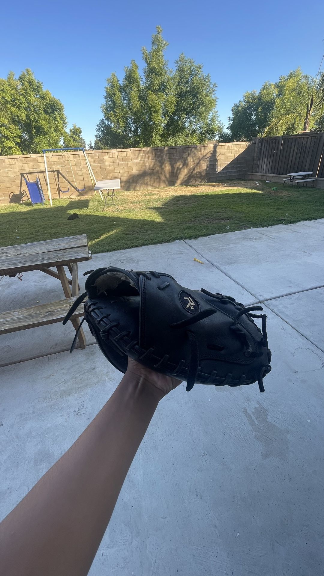 Catchers Glove 32.5