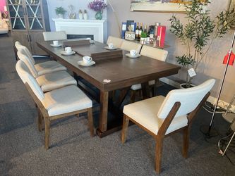 Wood Dining Table with 8 Chairs，$980