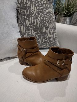 Girls Brown Booties Size 3