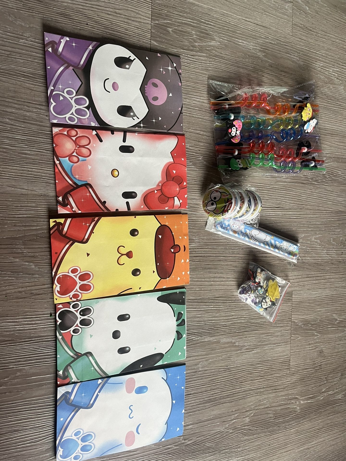 Hello Kitty Candy Bags And Party Favors 10 Of Each