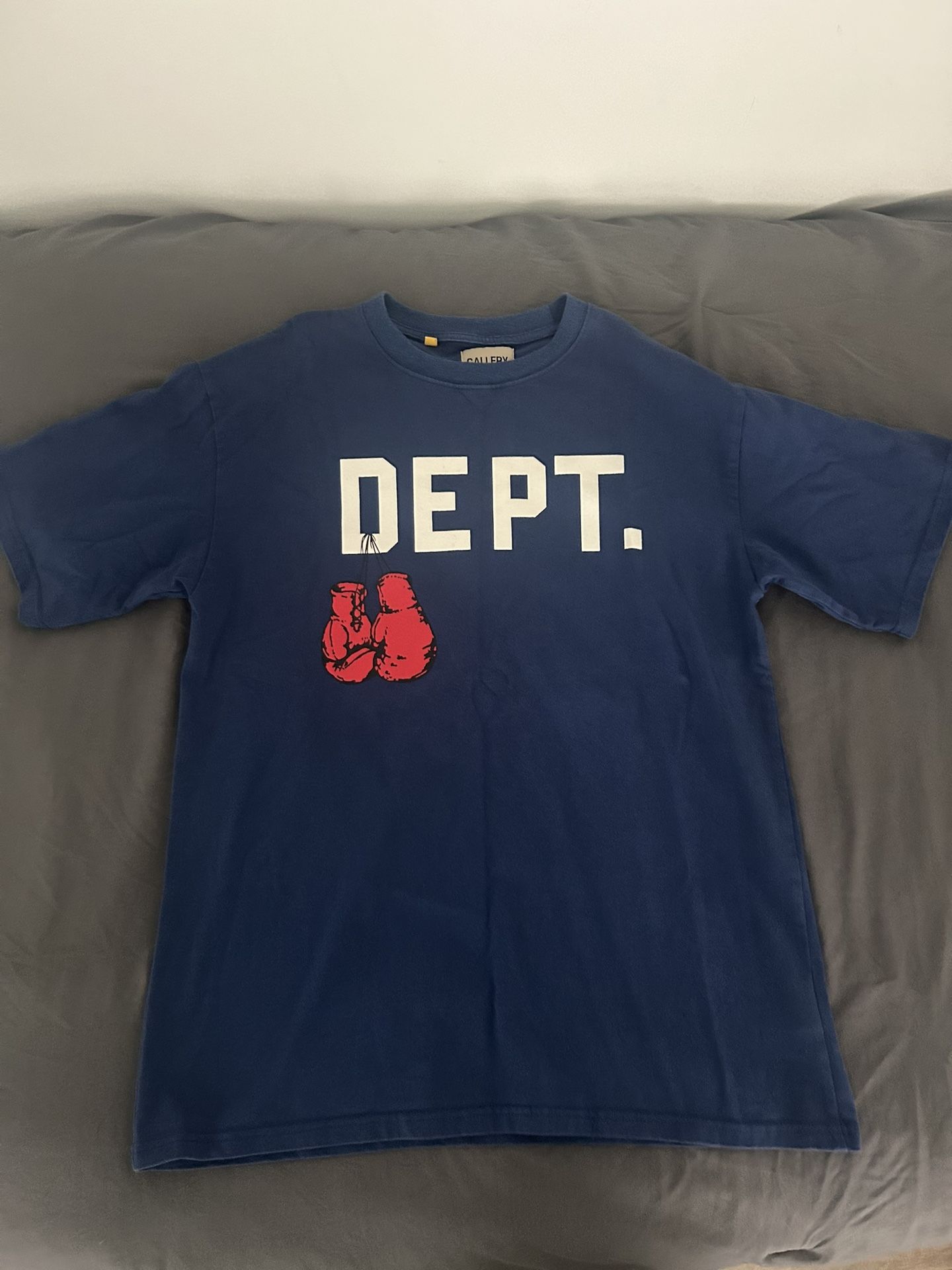 Gallery Dept. T-Shirt in size large
