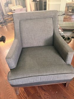 Free Chair - READ POST