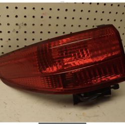 2005 HONDA ACCORD SEDAN LEFT SIDE TAIL LIGHT OEM