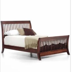Full / Double Slated Sleigh Bed