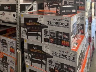 Blackstone 36" Griddle with Hard Cover and Folding Shelves