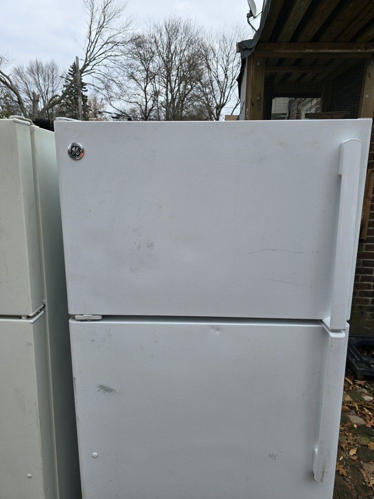 Ge White Refrigerator