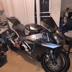 2002 Honda CBR 954RR