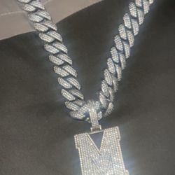 Diamond chain with charm