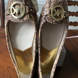 Michael Kors Women\'s Fulton Signature PVC Slip On Moccasin Ballet Flats Shoes 