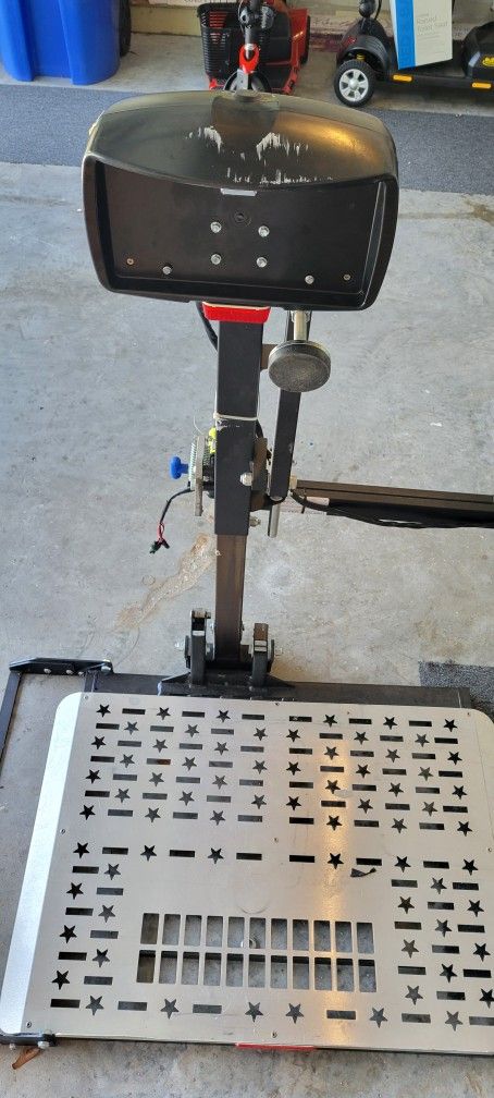Harmar AL 100 Universal Scooter Lift