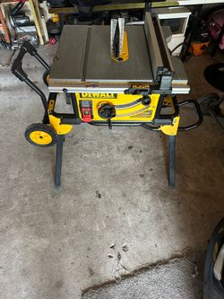 DeWalt 10 inch tablesaw