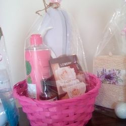 Mother's Day Beautiful Budget Friendly Variety Of Gift Baskets 