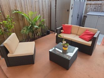 4-piece wicker conversation Patio set