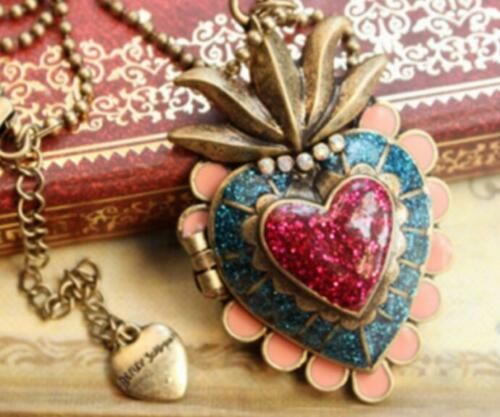 Retro Betsey Johnson Victorian bronze Heart Locket * with marble finish of blue and red hard to find style **Free ship Gift Boxed