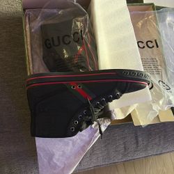 Gucci Shoes 