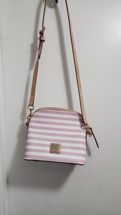 Dooney & Bourke purse