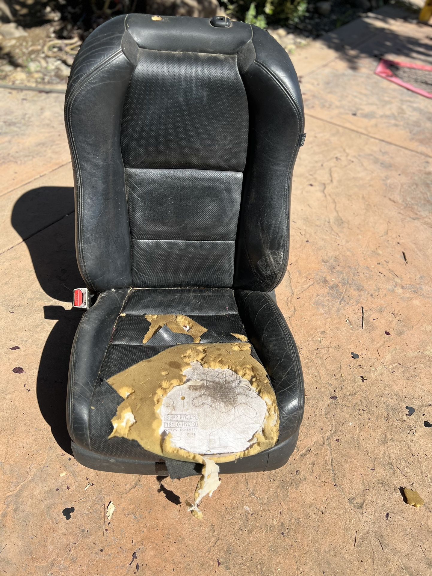 07 Acura TL Driver Seat