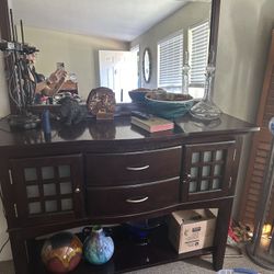 ***** FREE**** Credenza With Mirror Free You Haul!
