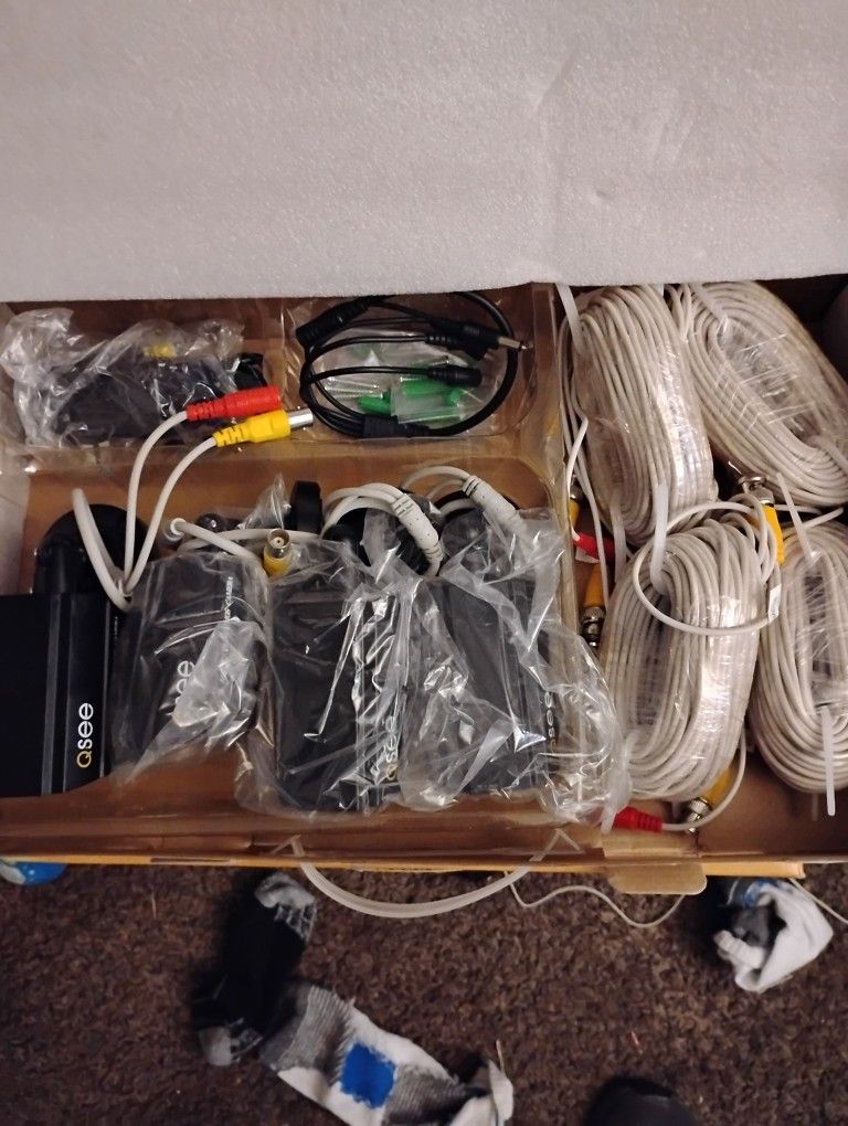 QSee  Security  Surveillance  System..5