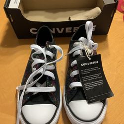 Converse Sneakers CHUCK TAYLOR ALL STAR LOW PS 'BUTTERFLY SHINE' brand new pick up Coral Springs 33071