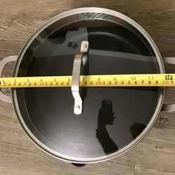 Calphalon Classic 5Qt pot NEW