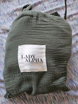 Nursing/breastfeeding cover