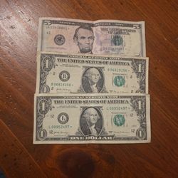 Star Note Dollar Bills 2 $1.00 & 1 $5.00