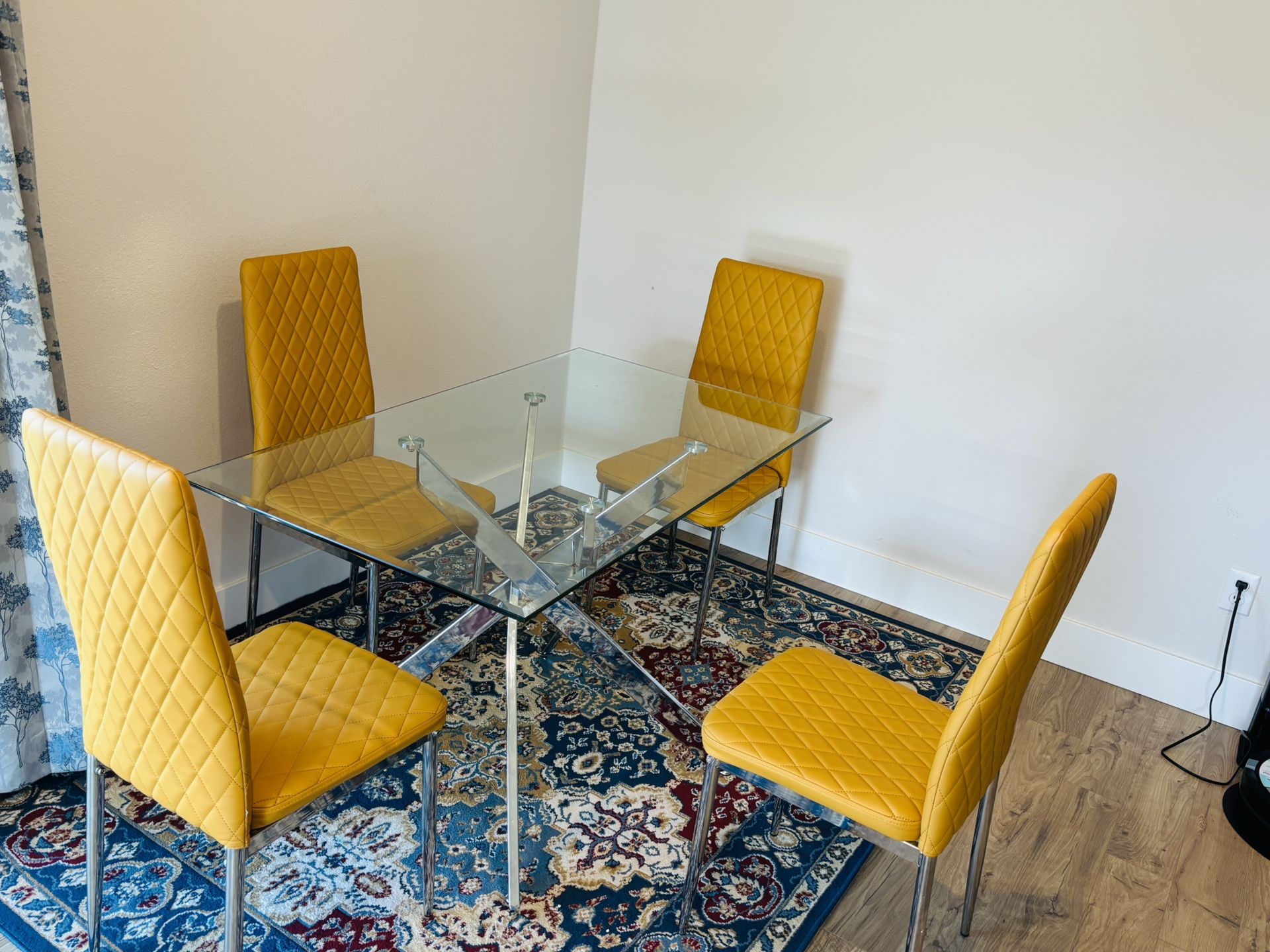 Dining Table With Chairs