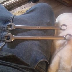 Snap On 7/8 And 13/16 Wrenchs