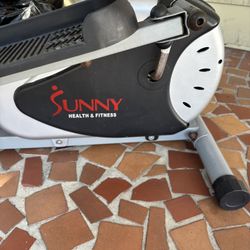 Sunny Health&Fitness Elliptical 