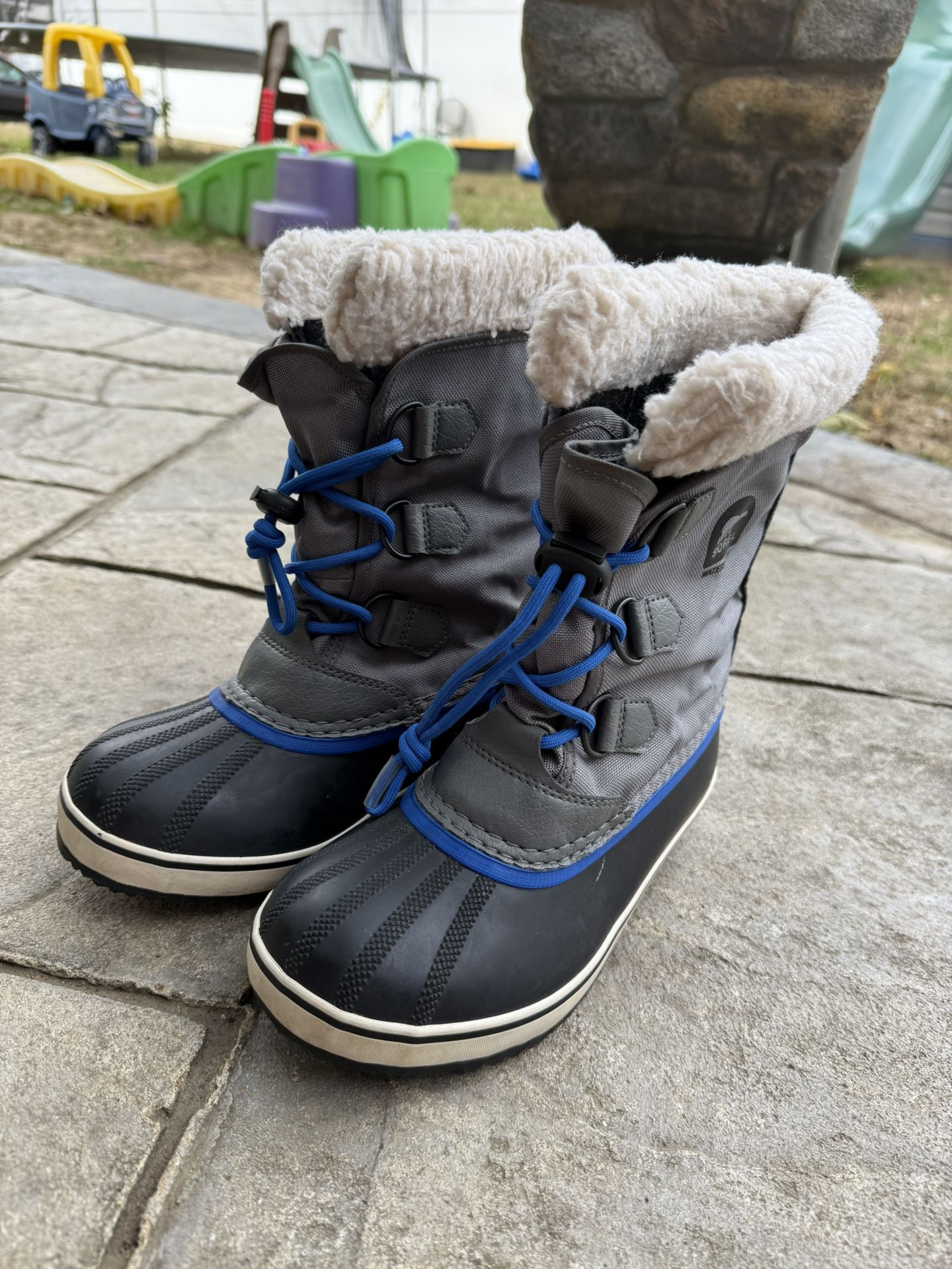 Snow Boots