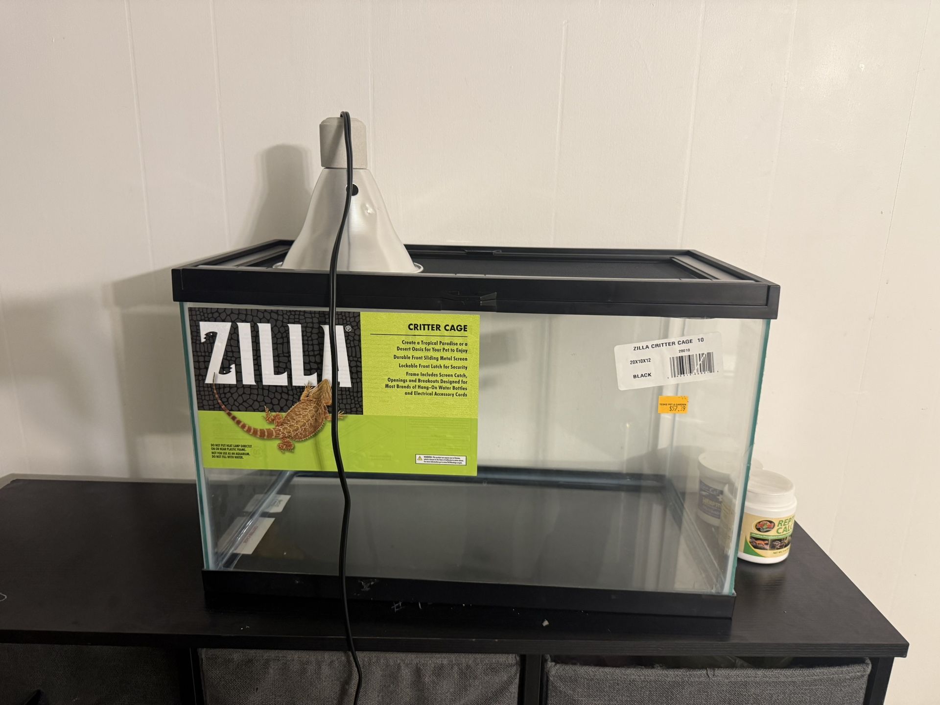 Reptile Enclosure For a Breaded Dragon 