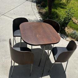 Small Dining Table With 4 Chairs