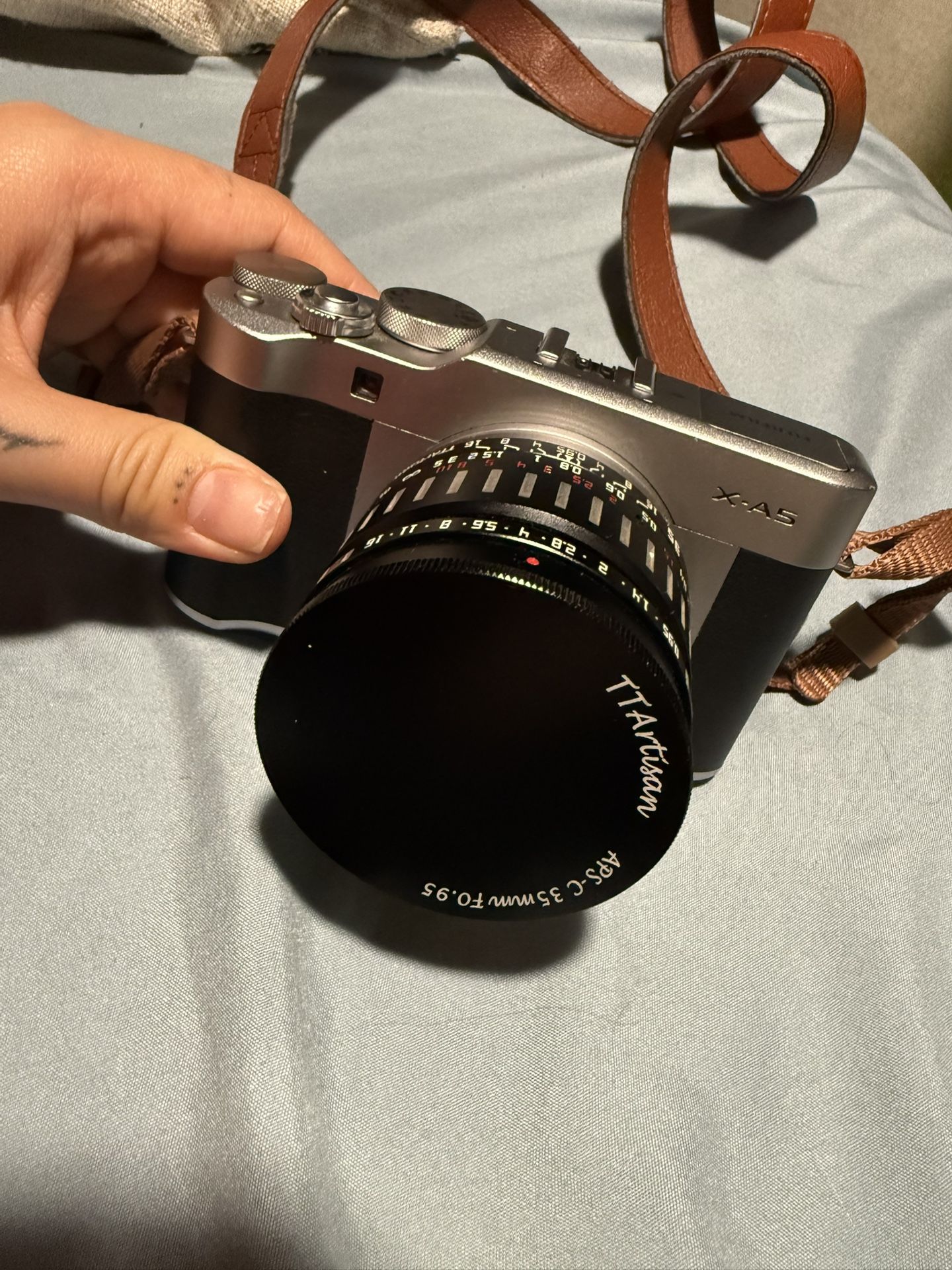 Fujifilm X-A5 Mirrorless Digital Camera (with ttartisan 35mm f0.95 lens)