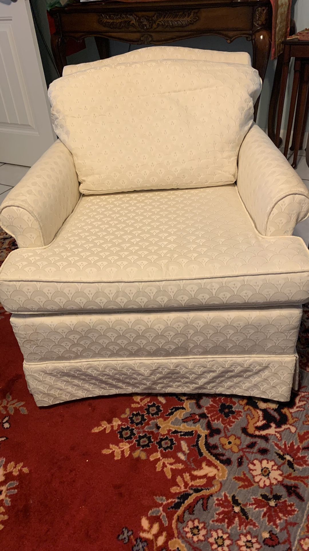 Pembrook White Chair