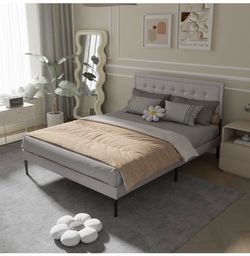 Platform Bed Frame with Wooden slats Support Upholstered Headboard (Queen Size) Grey