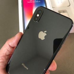 iphone x unlocked  64 gb excellent condition