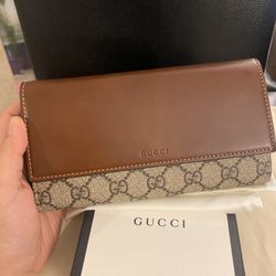 Authentic Gucci Long Wallet