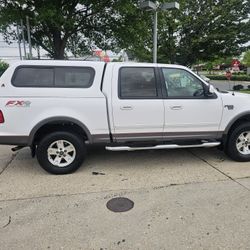 2003 Ford F-150 XLT SUPER CREW CAB 4X4 MONEY MAKER 