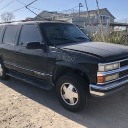 1999 Chevrolet Tahoe LT 8 Cyl 5.7L Car Parts