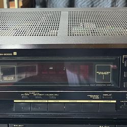 Vintage Pioneer VSX-2000 Stereo Receiver with Phono & Aux inputs