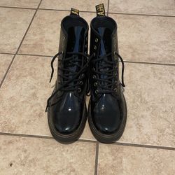 Dr Martens 