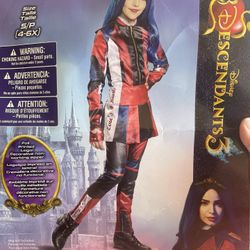 Descendants Costume Evie
