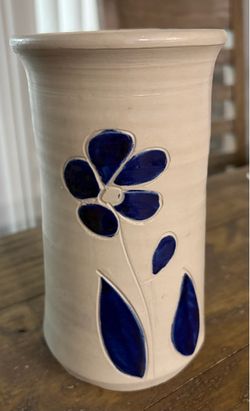 Vintage Williamsburg Pottery Vase Blue Flower Stoneware