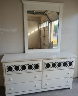 Dresser with mirror